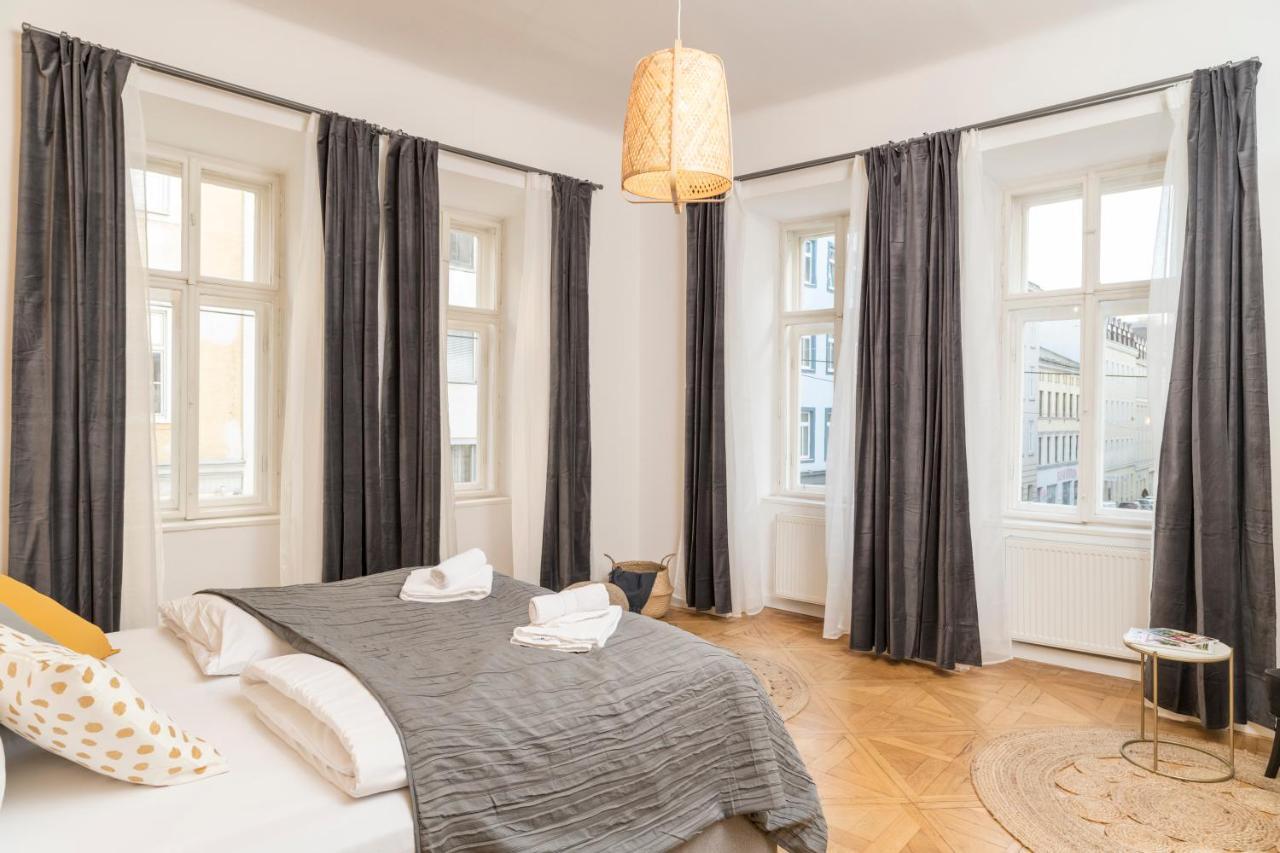 Luxury Suites Mariahilf Vienna Exterior photo