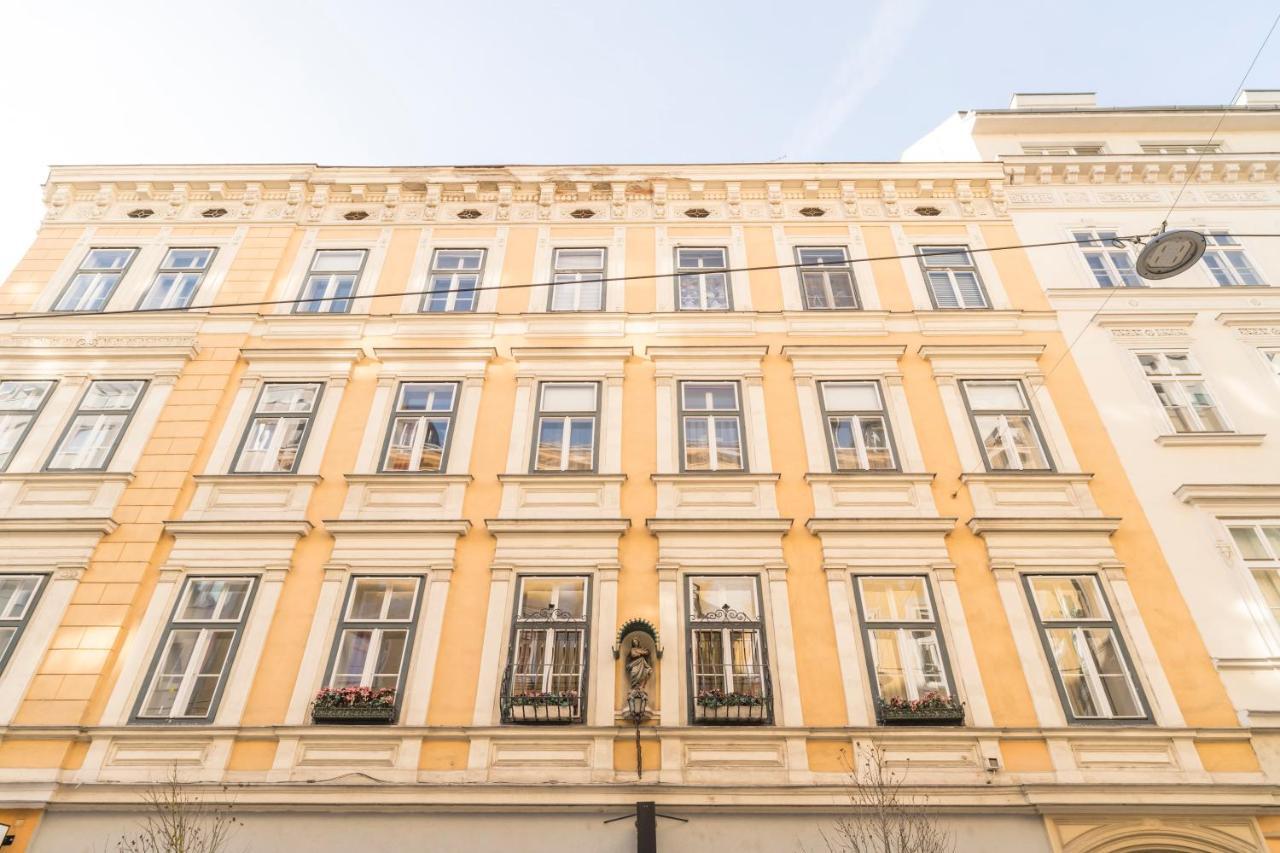 Luxury Suites Mariahilf Vienna Exterior photo